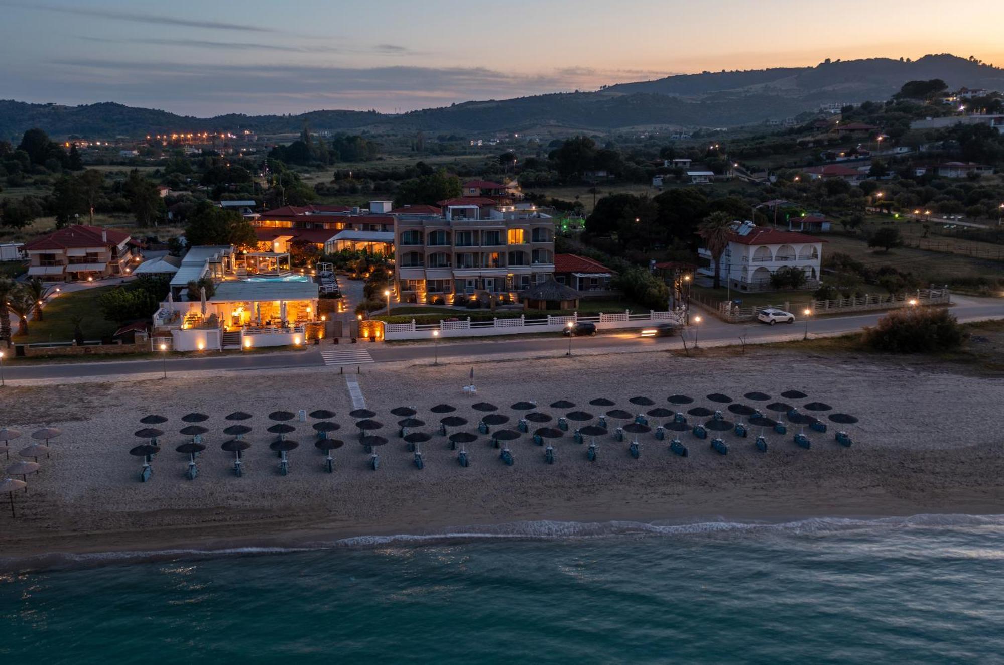 Antigoni Seaside Resort Chalkidiki Exterior photo